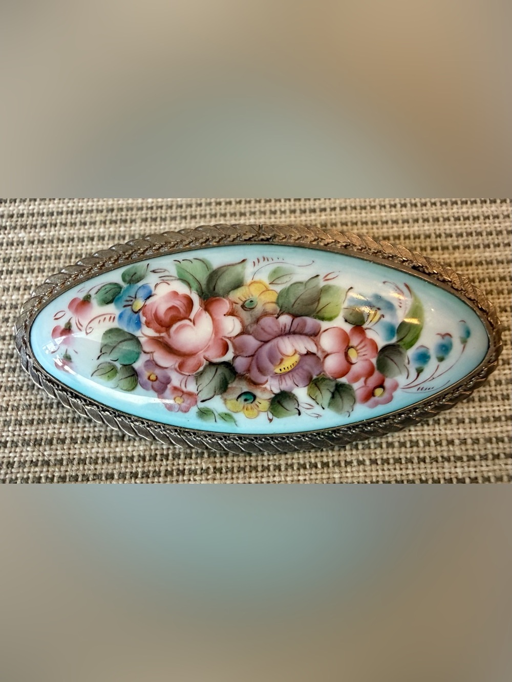 Finift Russian Handpainted Floral Ceramic & Silver tone vintage oval brooch
